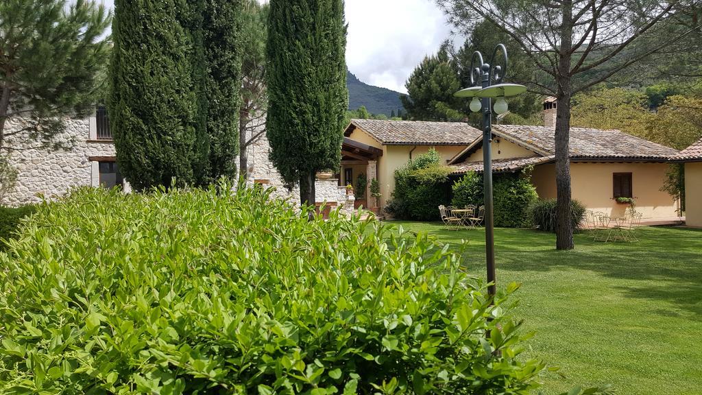 Agriturismo I Terzieri Ферентилло Экстерьер фото
