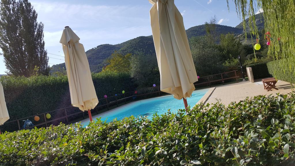Agriturismo I Terzieri Ферентилло Экстерьер фото