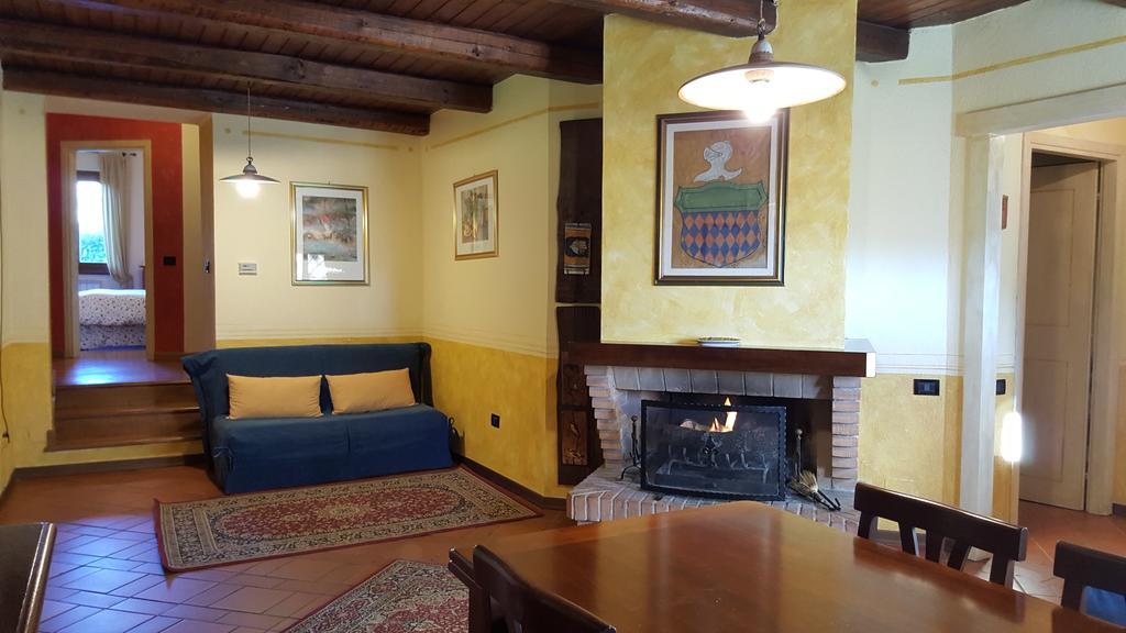 Agriturismo I Terzieri Ферентилло Экстерьер фото